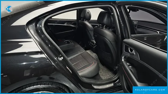 GENESIS G70 2.0T AWD