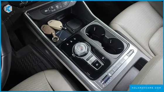 KIA CARNIVAL HEV 7-SEATER X LINE