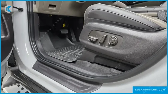 KIA CARNIVAL HEV 7-SEATER X LINE