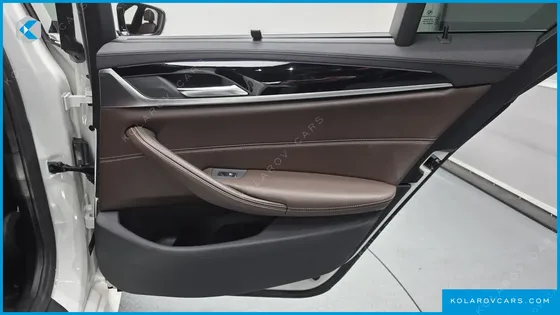 BMW 5 SERIES 530I XDRIVE M SPORT PACKAGE PLUS