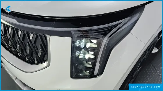 KIA CARNIVAL HEV 9SEATER NOBLESS