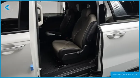 KIA CARNIVAL HEV 9SEATER NOBLESS