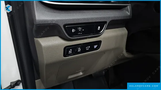 KIA CARNIVAL HEV 9SEATER NOBLESS