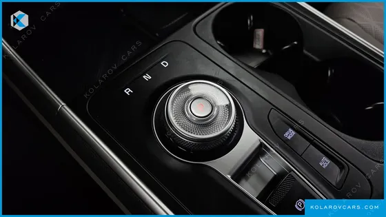 KIA CARNIVAL DIESEL 9-SEATER PRESTIGE