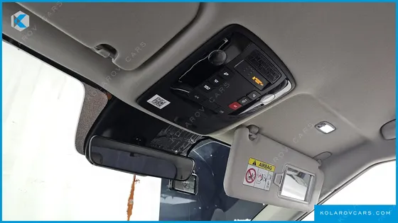 KIA CARNIVAL DIESEL 9-SEATER PRESTIGE