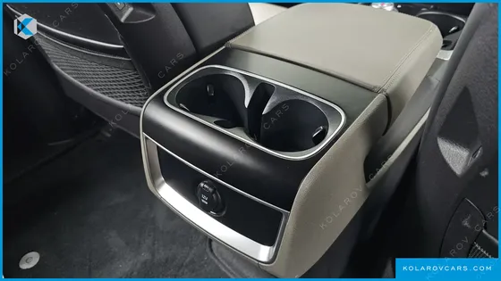 KIA CARNIVAL DIESEL 9-SEATER PRESTIGE