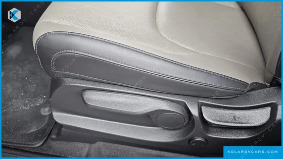 KIA CARNIVAL DIESEL 9-SEATER PRESTIGE