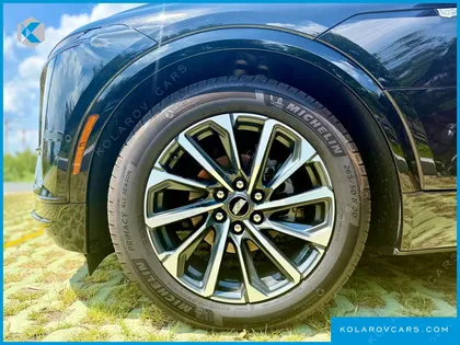 CADILLAC LYRIC SPORT