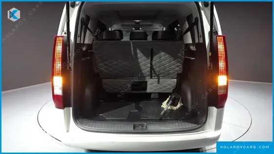 HYUNDAI STARIA 4WD TOURER 9-SEATER