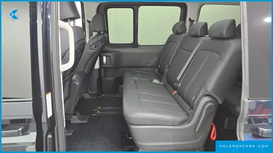 HYUNDAI STARIA TOURER 9-SEATER