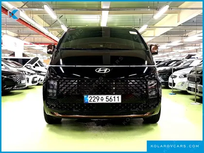 HYUNDAI STARIA HEV 1.6 LOUNGE 7-SEATER