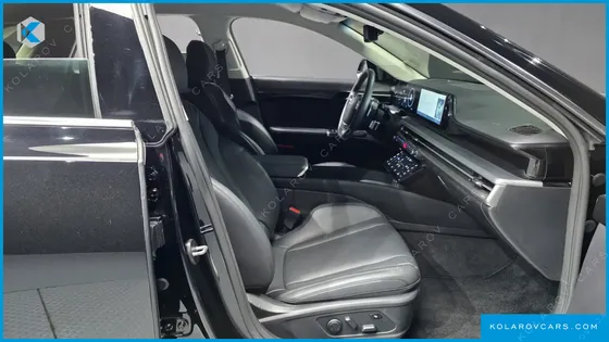 HYUNDAI GRANDEUR 2,5 GASOLINE 2WD