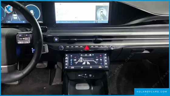 HYUNDAI GRANDEUR 2,5 GASOLINE 2WD
