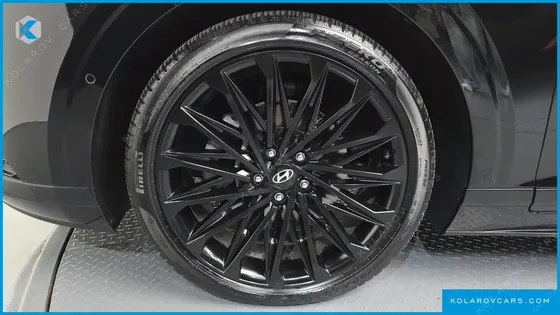 HYUNDAI GRANDEUR 2,5 GASOLINE 2WD