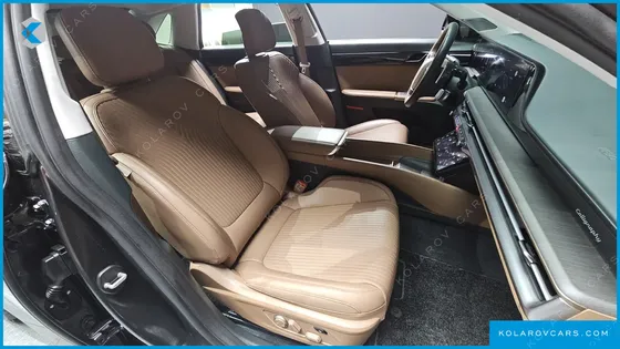 HYUNDAI GRANDEUR 2,5 GASOLINE 2WD