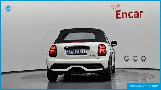 MINI COOPER CONVERTIBLE CLASSIC LAUNCH PACK