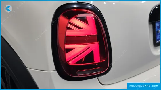 MINI COOPER CONVERTIBLE CLASSIC LAUNCH PACK