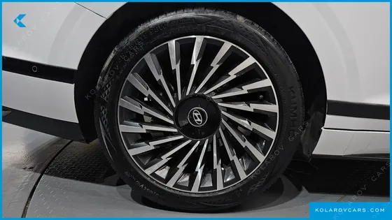 HYUNDAI GRANDEUR CALLIGRAPHY