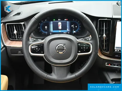VOLVO XC60 B6 ULTIMATE BRIGHT