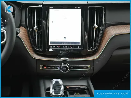 VOLVO XC60 B6 ULTIMATE BRIGHT