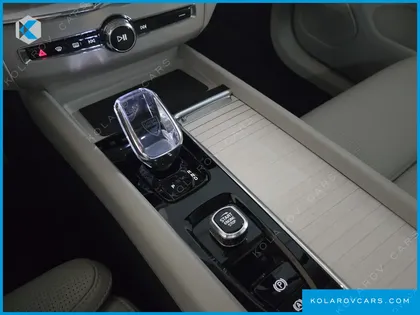 VOLVO XC60 B5 ULTRA BRIGHT AIR SUS