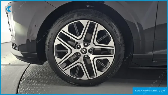 HYUNDAI GRANDEUR EXCLUSIVE