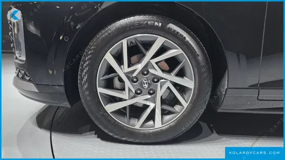 HYUNDAI GRANDEUR EXCLUSIVE
