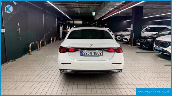 MERCEDES E-CLASS E200 AVANTGARDE