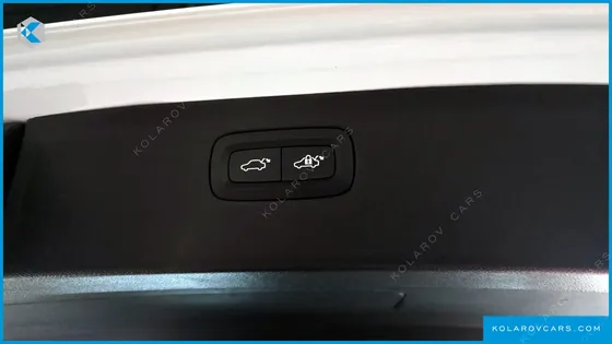 VOLVO XC90 B6 ULTIMATE BRIGHT