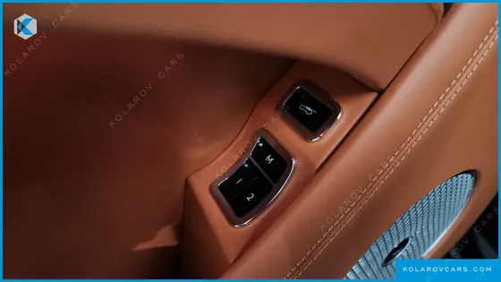 BENTLEY BENTAYGA 4.0 V8