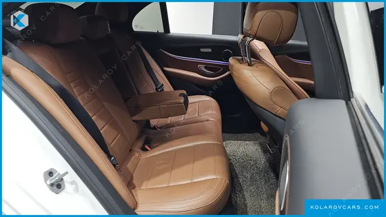 MERCEDES E-CLASS E220D 4MATIC AMG LINE