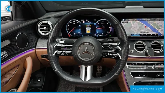 MERCEDES E-CLASS E220D 4MATIC AMG LINE