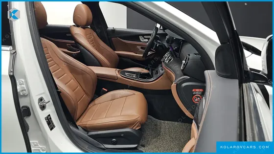 MERCEDES E-CLASS E220D 4MATIC AMG LINE