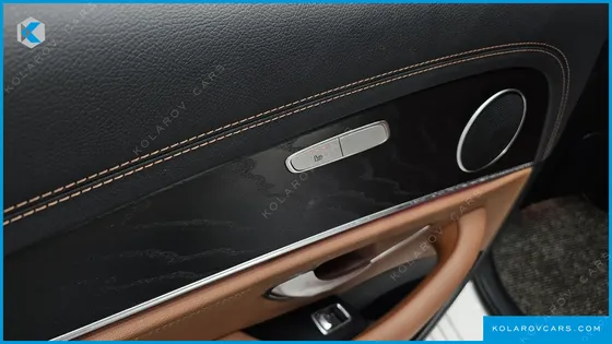 MERCEDES E-CLASS E220D 4MATIC AMG LINE