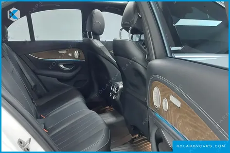 MERCEDES E-CLASS E300E 4MATIC EXCLUSIVE