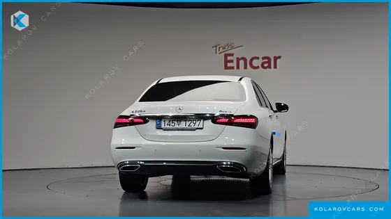 MERCEDES E-CLASS E220D 4MATIC EXCLUSIVE