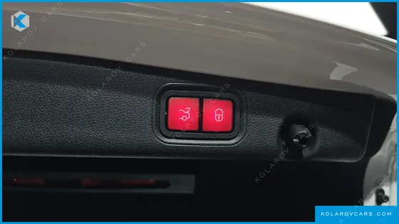 MERCEDES E-CLASS E220D 4MATIC EXCLUSIVE