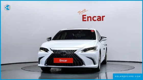 LEXUS ES EXECUTIVE