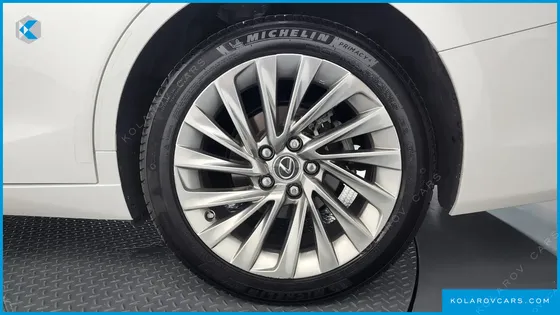 LEXUS ES EXECUTIVE