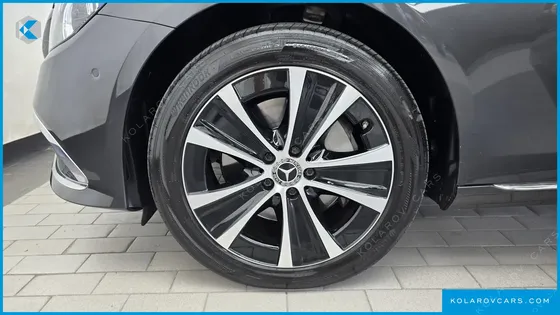 MERCEDES E-CLASS E300E 4MATIC EXCLUSIVE