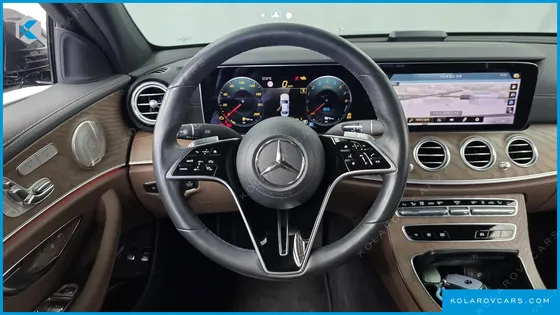 MERCEDES E-CLASS E300E 4MATIC EXCLUSIVE