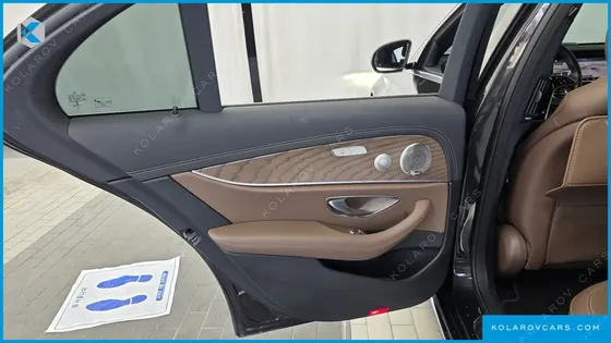 MERCEDES E-CLASS E300E 4MATIC EXCLUSIVE