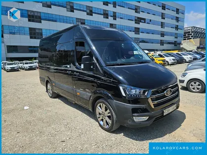 HYUNDAI SOLATI 15-SEATER