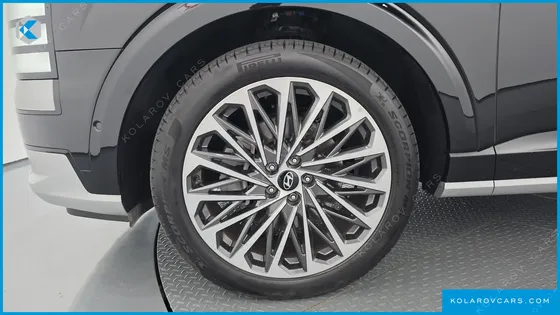 HYUNDAI PALISADE GASOLINE 2.5T 4WD 7-SEATER