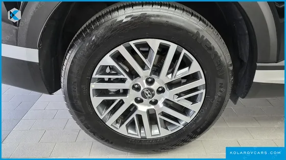 HYUNDAI PALISADE GASOLINE 2.5T 2WD 9-SEATER