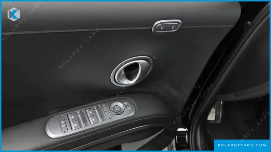 HYUNDAI PALISADE GASOLINE 2.5T 2WD 9-SEATER