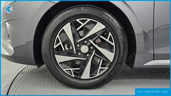 HYUNDAI GRANDEUR PREMIUM CHOICE