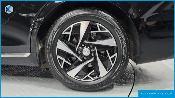 HYUNDAI GRANDEUR LE BLANC