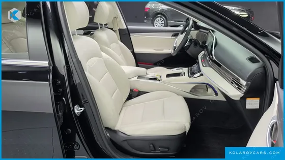 HYUNDAI GRANDEUR LE BLANC