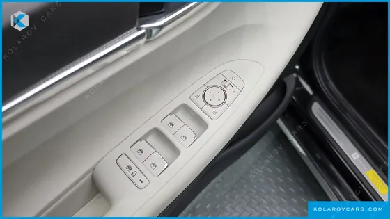 HYUNDAI GRANDEUR LE BLANC